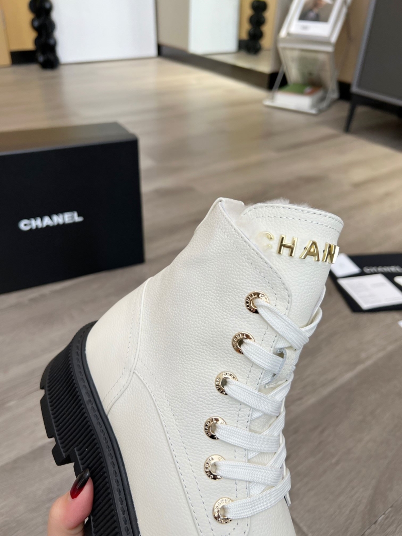 Ch**el boots